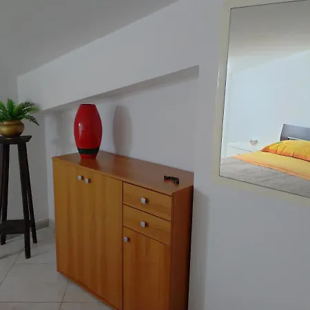 Bilocale In Mansarda Апартаменты Ликата